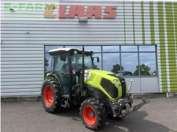 Traktori CLAAS Nexos