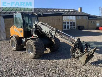 Minikuormaaja Giant g5000tele: kuva Minikuormaaja Giant g5000tele Minikuormaaja Giant g5000tele: kuva Minikuormaaja Giant g5000tele