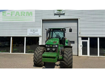 Traktori John Deere 7930: kuva Traktori John Deere 7930 Traktori John Deere 7930: kuva Traktori John Deere 7930