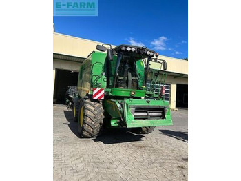 Leikkuupuimuri JOHN DEERE T560