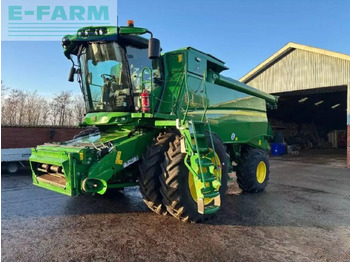 Leikkuupuimuri JOHN DEERE T670