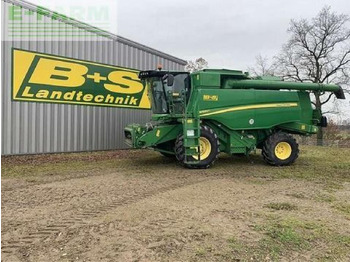 Leikkuupuimuri JOHN DEERE W660