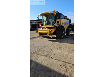 Leikkuupuimuri New Holland CX 860: kuva Leikkuupuimuri New Holland CX 860 Leikkuupuimuri New Holland CX 860: kuva Leikkuupuimuri New Holland CX 860