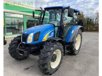 Traktori NEW HOLLAND T5000