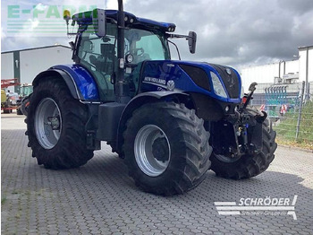 Traktori NEW HOLLAND T7.270