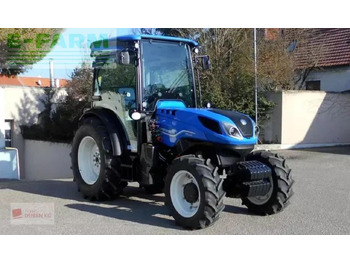 Traktori NEW HOLLAND T4