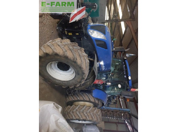 Traktori NEW HOLLAND T7.250