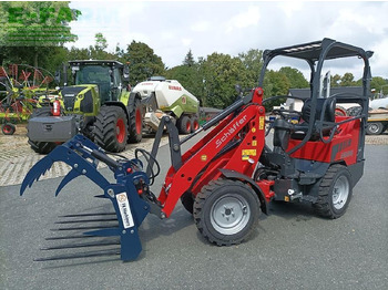 Minikuormaaja Schäffer 2028: kuva Minikuormaaja Schäffer 2028