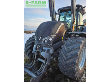 Traktori Valtra S294: kuva Traktori Valtra S294 Traktori Valtra S294: kuva Traktori Valtra S294