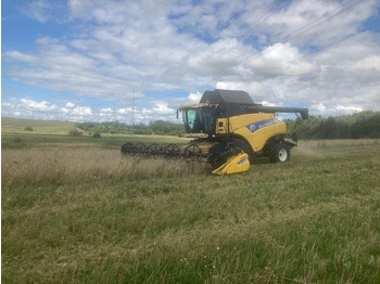 Leikkuupuimuri NEW HOLLAND CR980