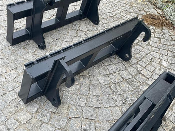 Uusi Haarukka - Materiaalinkäsittely Big Palettengabel 2 t passend zu Volvo L30 Aufnahme: kuva Uusi Haarukka - Materiaalinkäsittely Big Palettengabel 2 t passend zu Volvo L30 Aufnahme