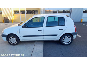 Henkilöauto RENAULT