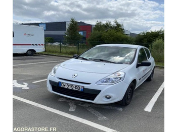 Henkilöauto RENAULT