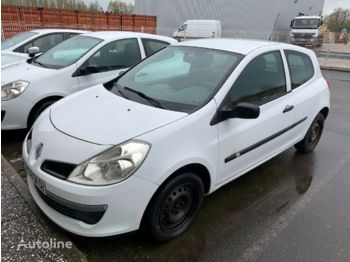 Henkilöauto RENAULT CLIO: kuva Henkilöauto RENAULT CLIO