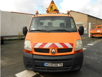 Lava-kuorma-auto RENAULT MASTER: kuva Lava-kuorma-auto RENAULT MASTER