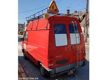 Pakettiauto Renault Trafic: kuva Pakettiauto Renault Trafic Pakettiauto Renault Trafic: kuva Pakettiauto Renault Trafic