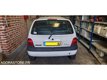 Henkilöauto Renault Twingo 2003 93512 km: kuva Henkilöauto Renault Twingo 2003 93512 km