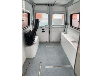 Tavara-auto utilitaire: kuva Tavara-auto utilitaire