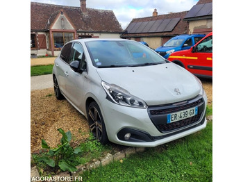 Henkilöauto PEUGEOT