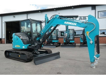 Minikuormaaja AIRMAN