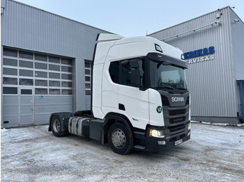 Vetopöytäauto SCANIA R 460