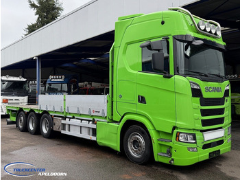 Kuljetin kuorma-auto SCANIA R 730