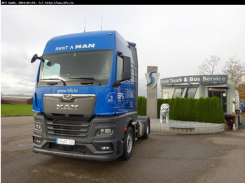 Vetopöytäauto MAN TGX 18.480