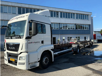 Konttialus/ Vaihtokuormatilat kuorma-auto MAN TGS
