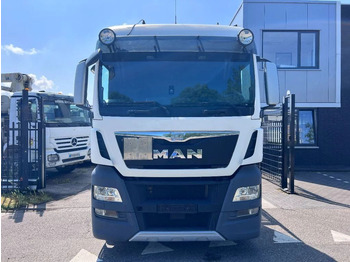 Leasing MAN TGX 26.560 6X2 EURO 6 - 11.500L VACUUM CLEANER -  MAN TGX 26.560 6X2 EURO 6 - 11.500L VACUUM CLEANER -: kuva Leasing MAN TGX 26.560 6X2 EURO 6 - 11.500L VACUUM CLEANER -  MAN TGX 26.560 6X2 EURO 6 - 11.500L VACUUM CLEANER -