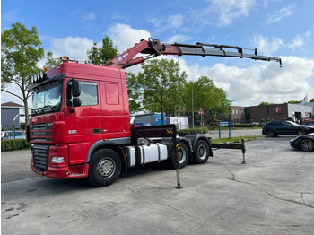 Vetopöytäauto DAF XF 105 460