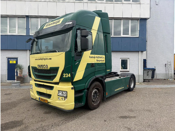 Vetopöytäauto IVECO Stralis 460