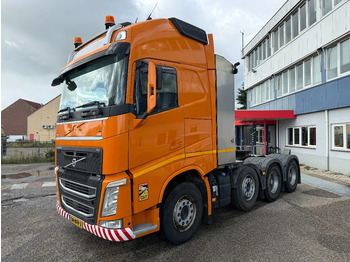 Vetopöytäauto VOLVO FH