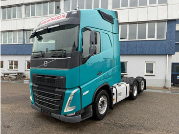 Vetopöytäauto VOLVO FH 460