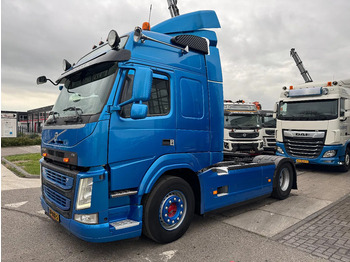 Vetopöytäauto VOLVO FM 370