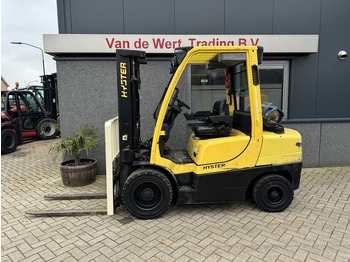 Kaasutrukki HYSTER