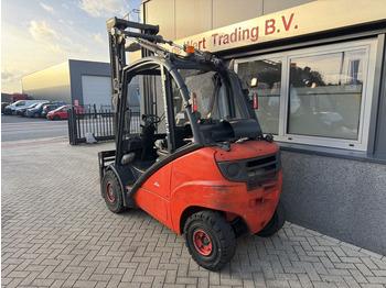 Kaasutrukki Linde H30T Duplo 450 Sideshift / Vorkversteller LPG 2003: kuva Kaasutrukki Linde H30T Duplo 450 Sideshift / Vorkversteller LPG 2003