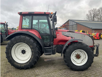 Traktori 2004 VALTRA T120 ALL-WHEEL DRIVE FARM TRACTOR: kuva Traktori 2004 VALTRA T120 ALL-WHEEL DRIVE FARM TRACTOR