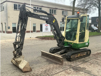 Kaivuri VOLVO EC35D
