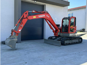 Kaivuri VOLVO ECR88D