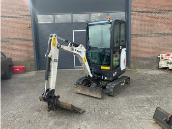 Minikuormaaja BOBCAT E17