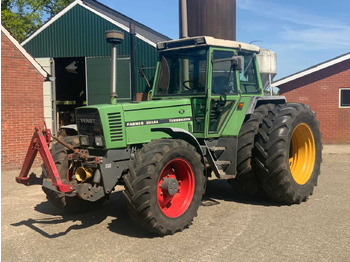 Traktori FENDT Farmer 300