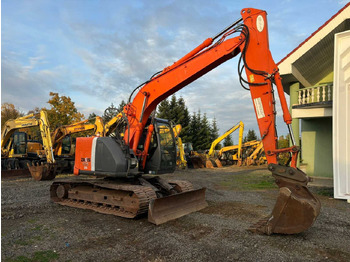 Kaivuri HITACHI ZX135