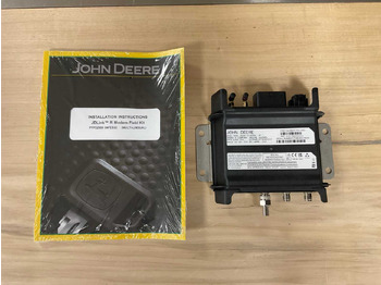 Traktori - etukuormain JOHN DEERE