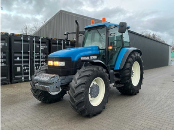 Traktori NEW HOLLAND 8360