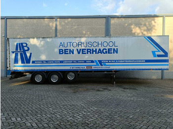 Puoliperävaunu RENDERS