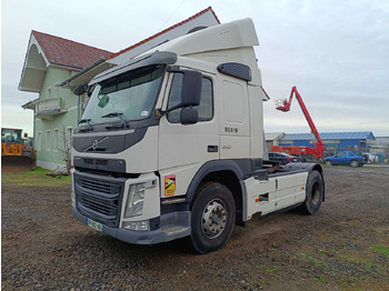 Kuorma-auto VOLVO FM 450