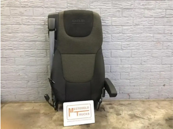 Ohjaamo ja sisustus DAF