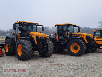 Traktori JCB Fastrac 4220