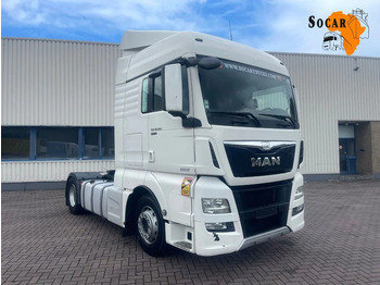 Vetopöytäauto MAN TGX