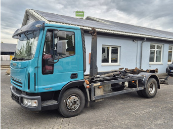 Koukkulava kuorma-auto IVECO EuroCargo 75E